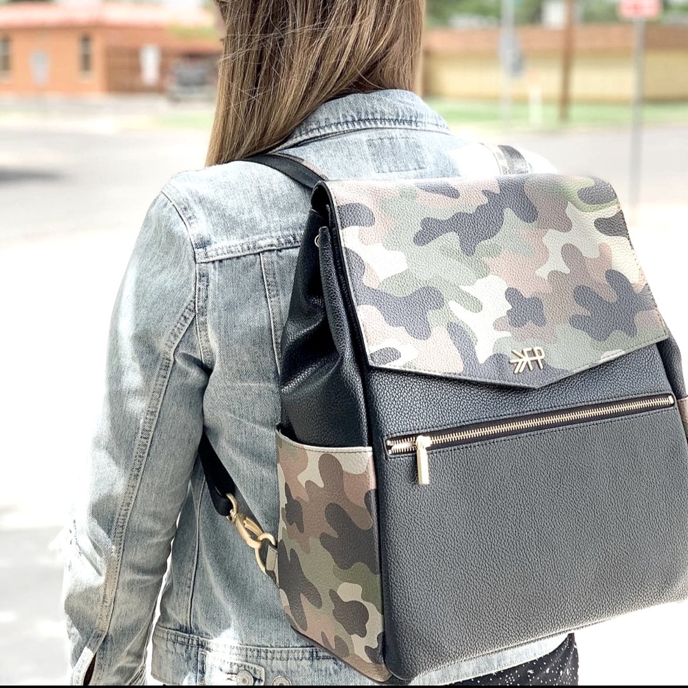 Freshly Picked Classic Diaper Bag